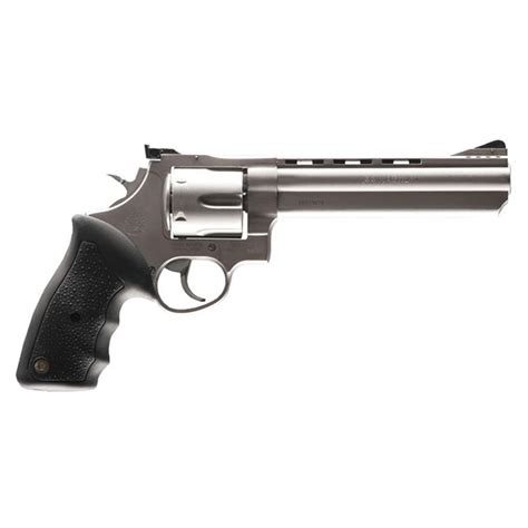 Magnum .